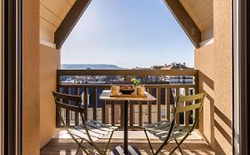 Apartment Les Arts-2 By Interhome